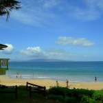 Kamaole lll Beach and view to Kahoolawe Island